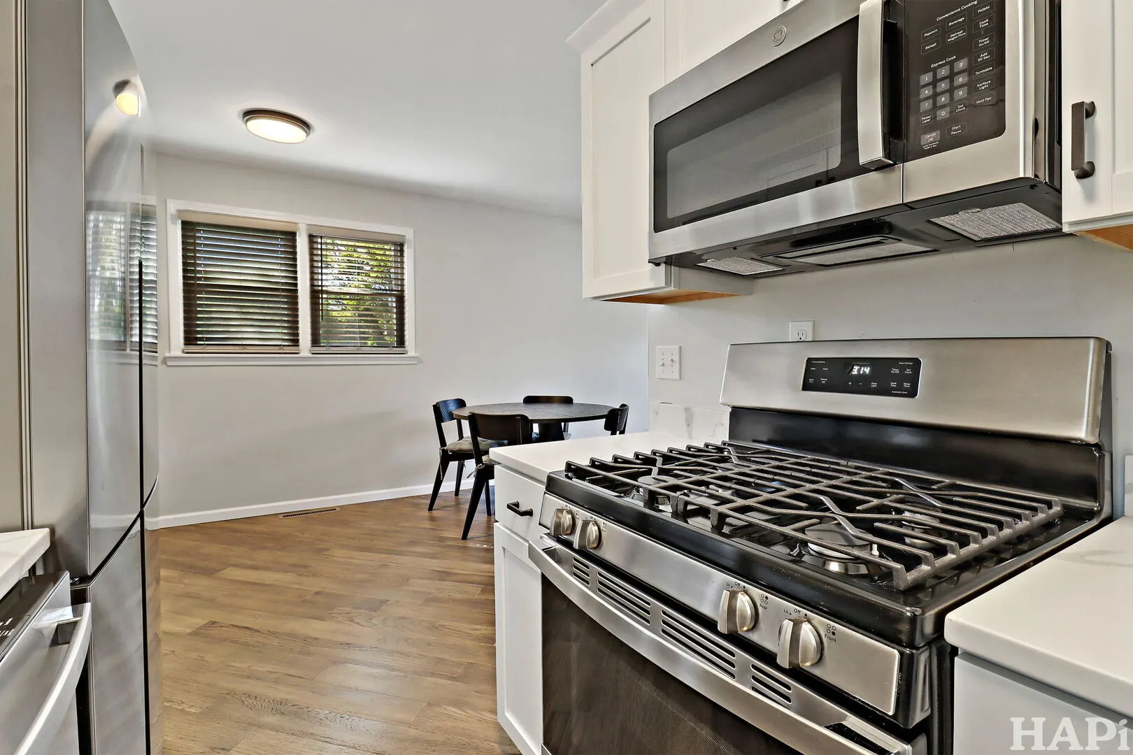 2807 Myang Avenue IL