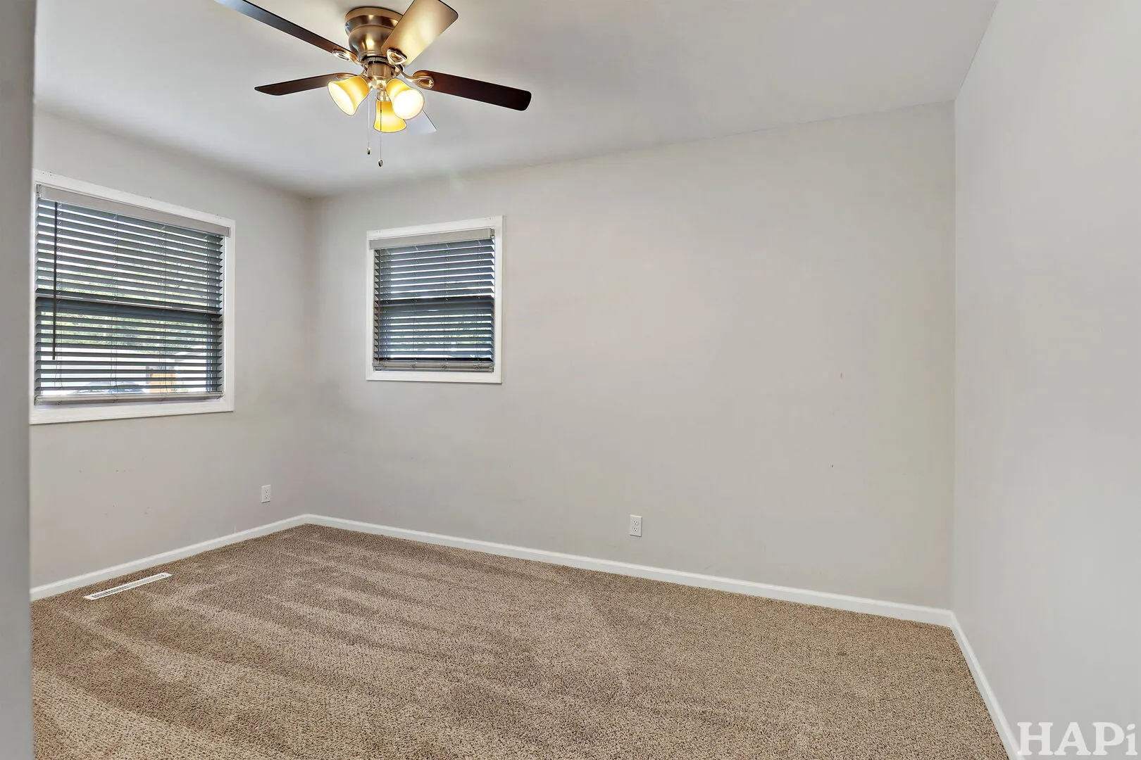 2807 Myang Avenue IL
