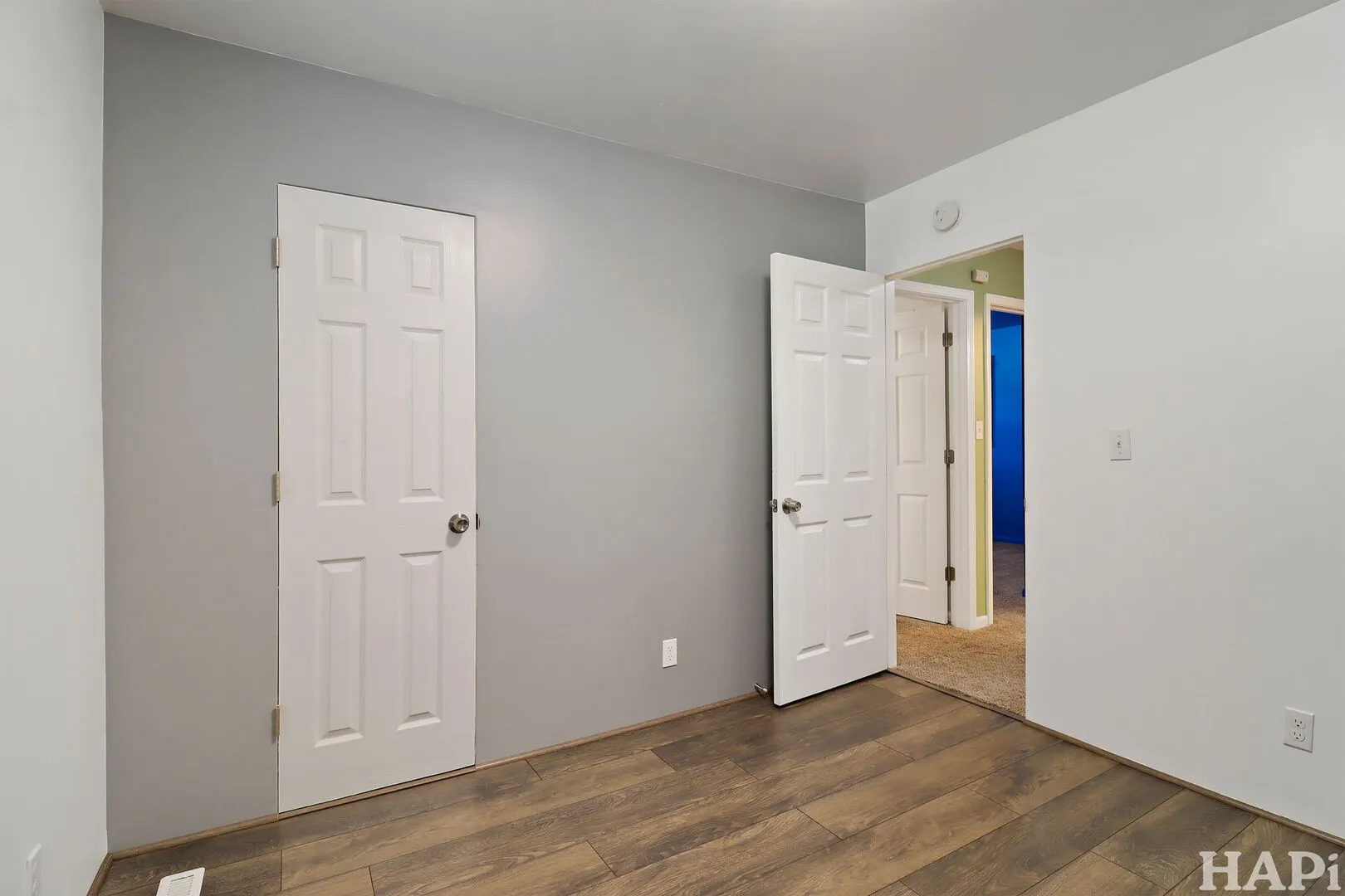 2807 Myang Avenue IL