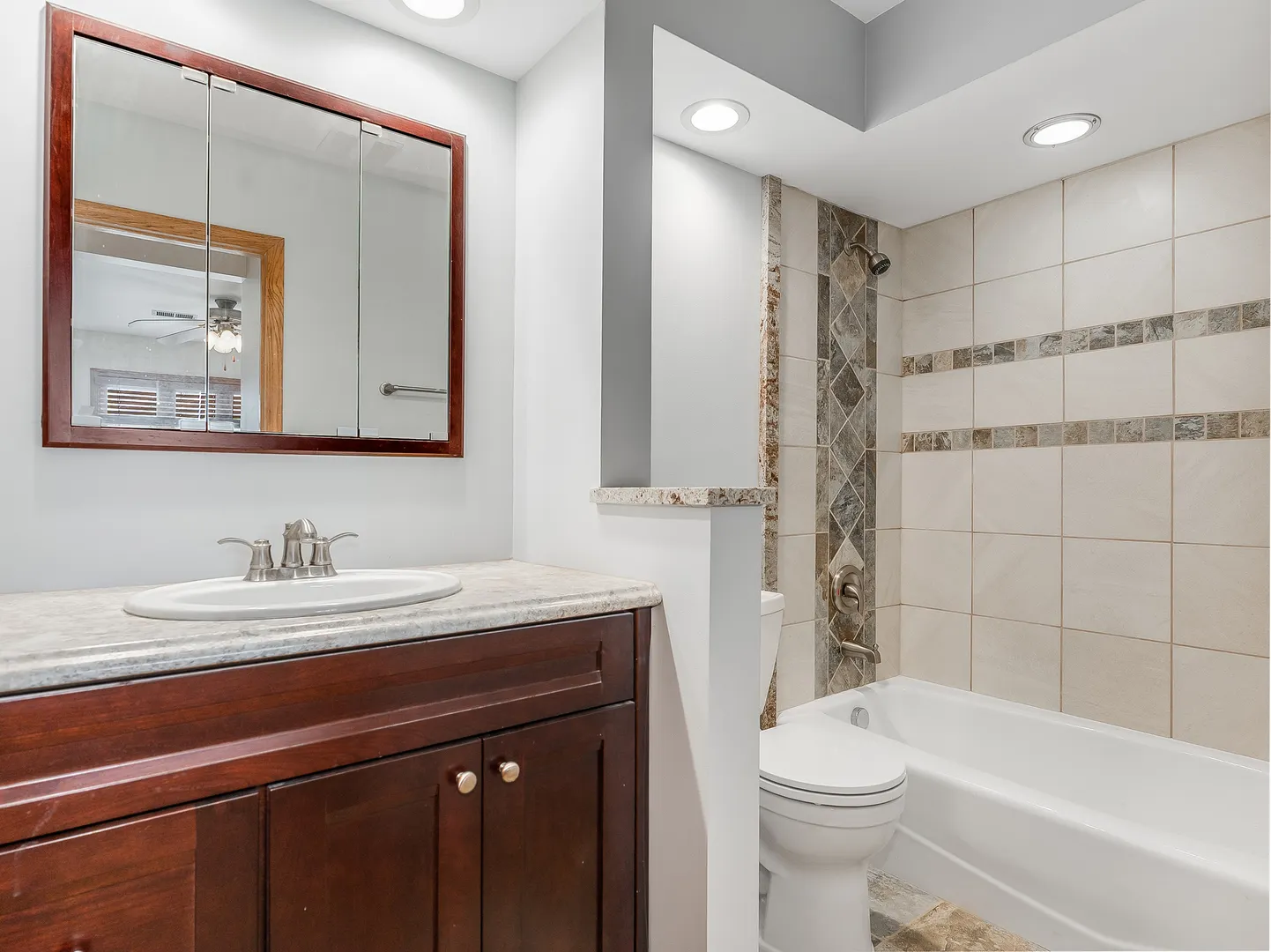 5841 W 55th Street IL