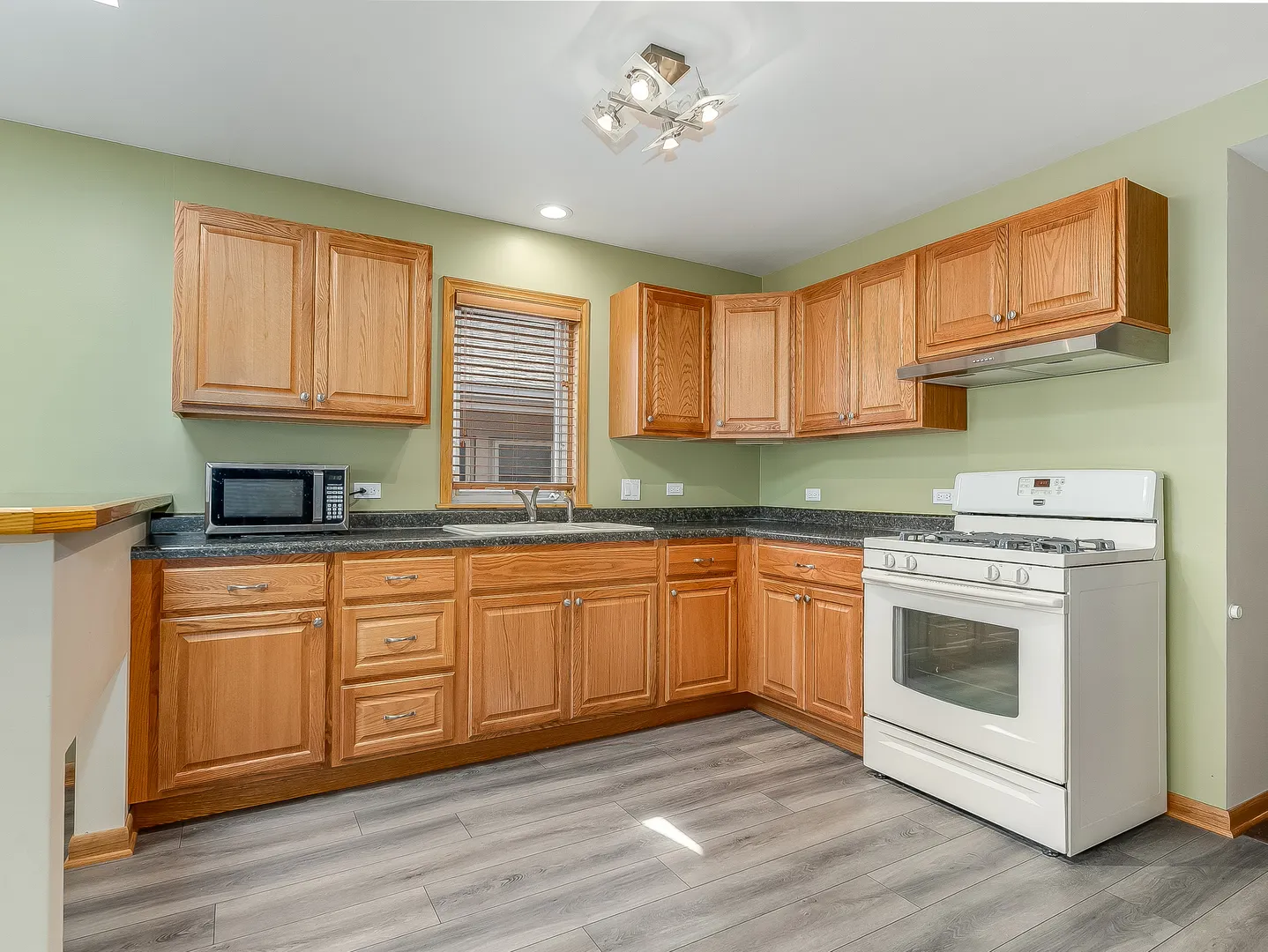 5841 W 55th Street IL