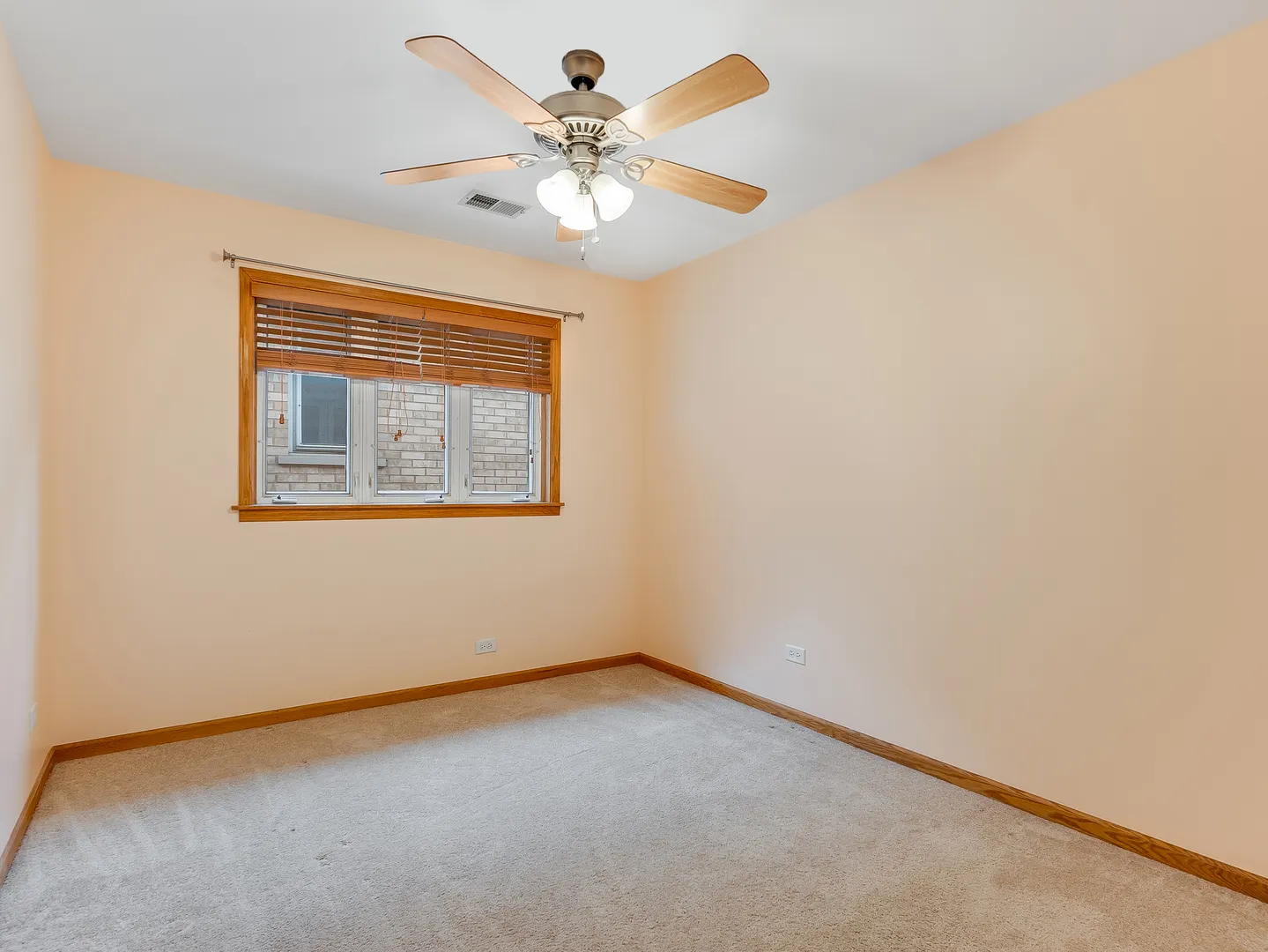 5841 W 55th Street IL