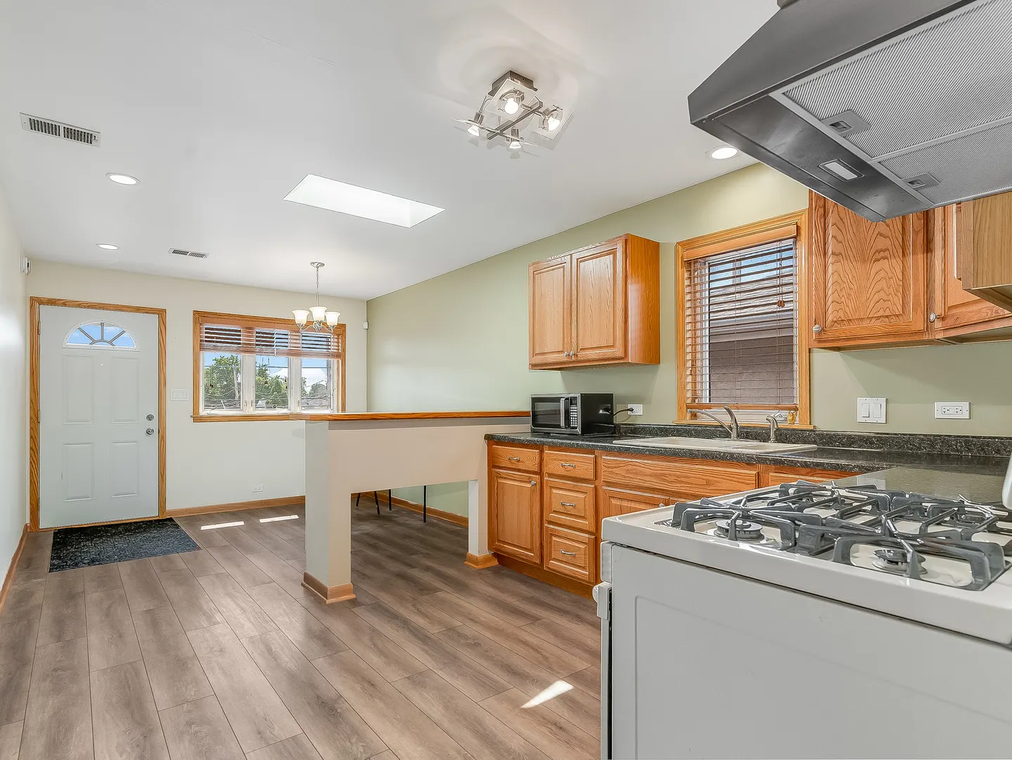 5841 W 55th Street IL