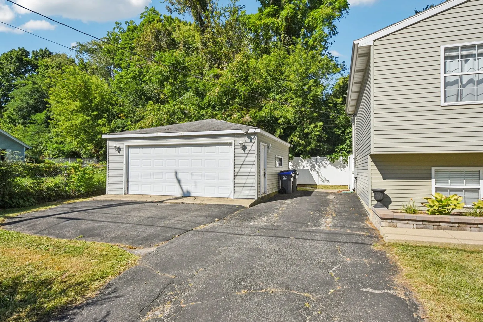 10133 W Wadsworth Road IL