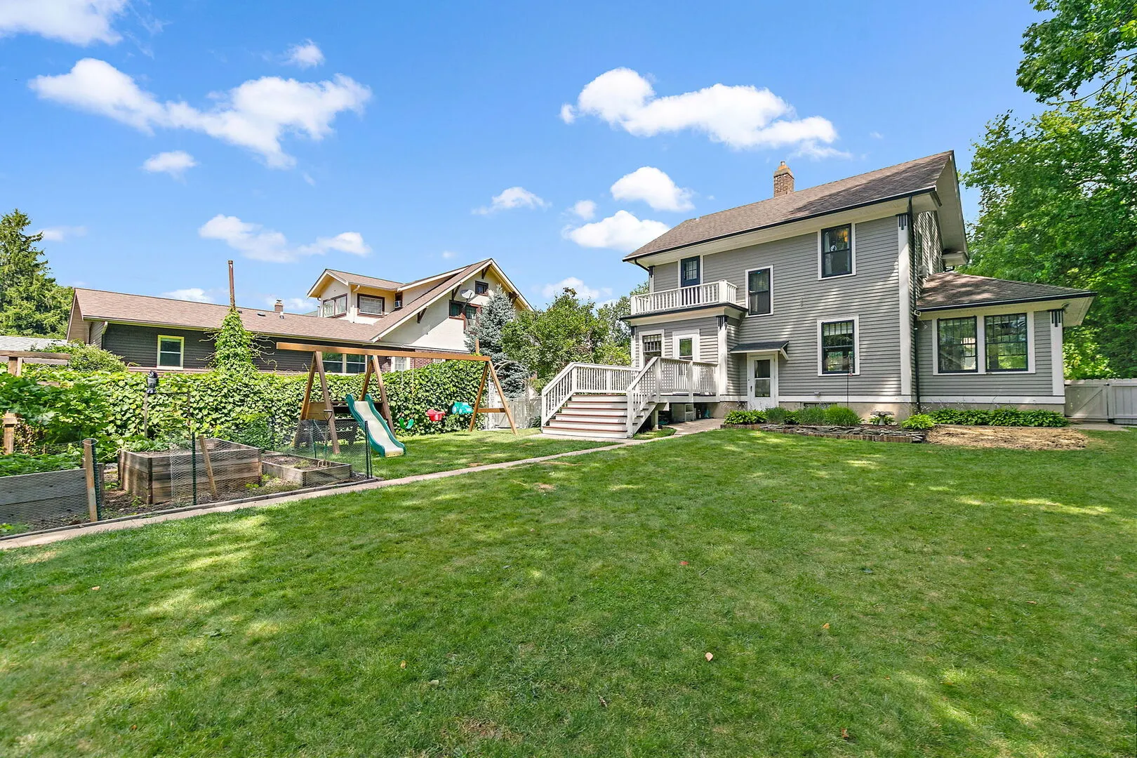 1014 Saint John Street IL