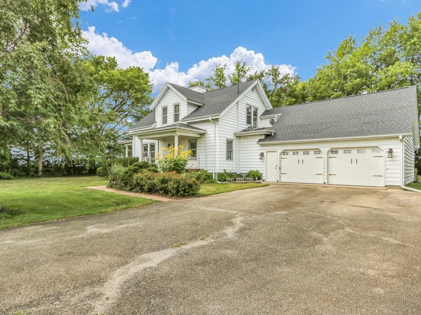 1310 N Rising Road IL