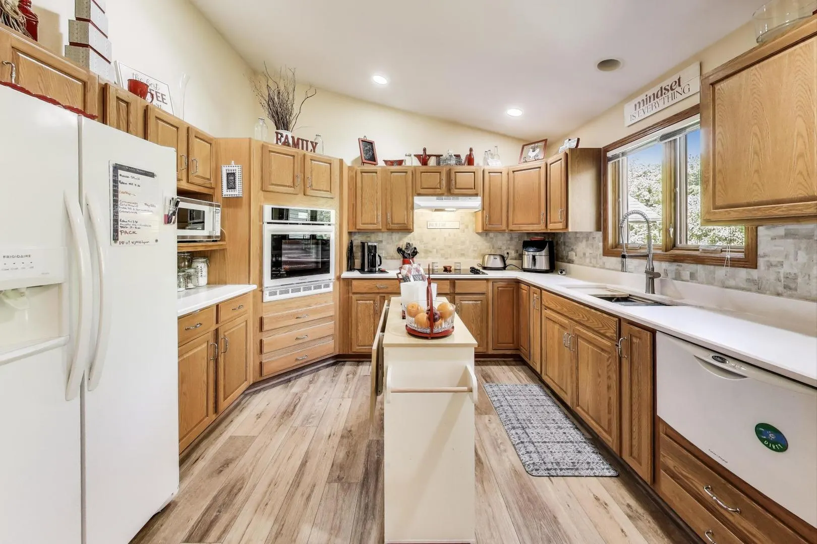 841 Serene Trail IL