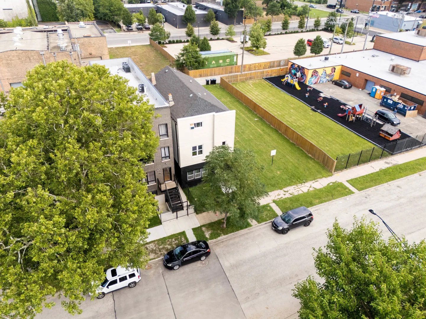 2526 W Monroe Street IL