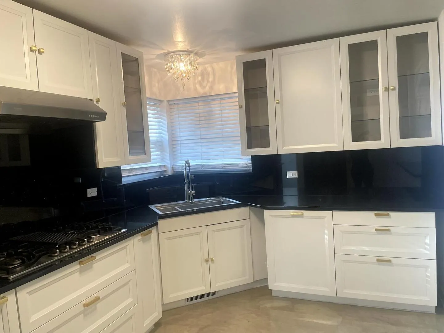 3853 W 83rd Place IL