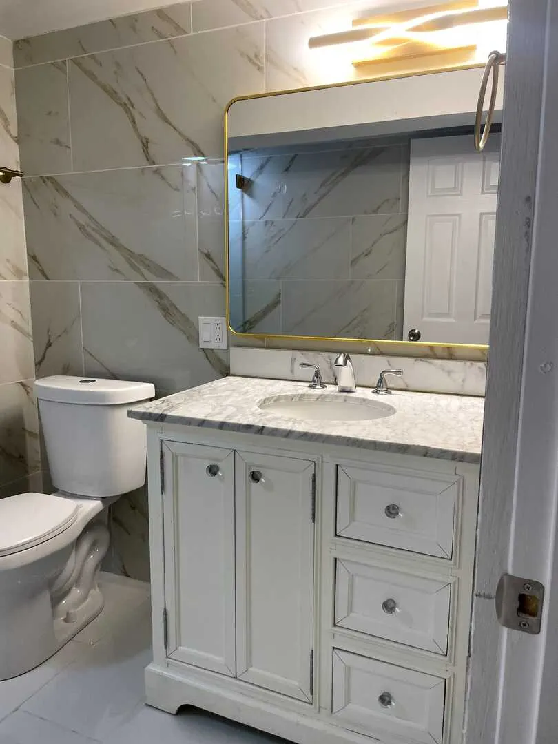 3853 W 83rd Place IL