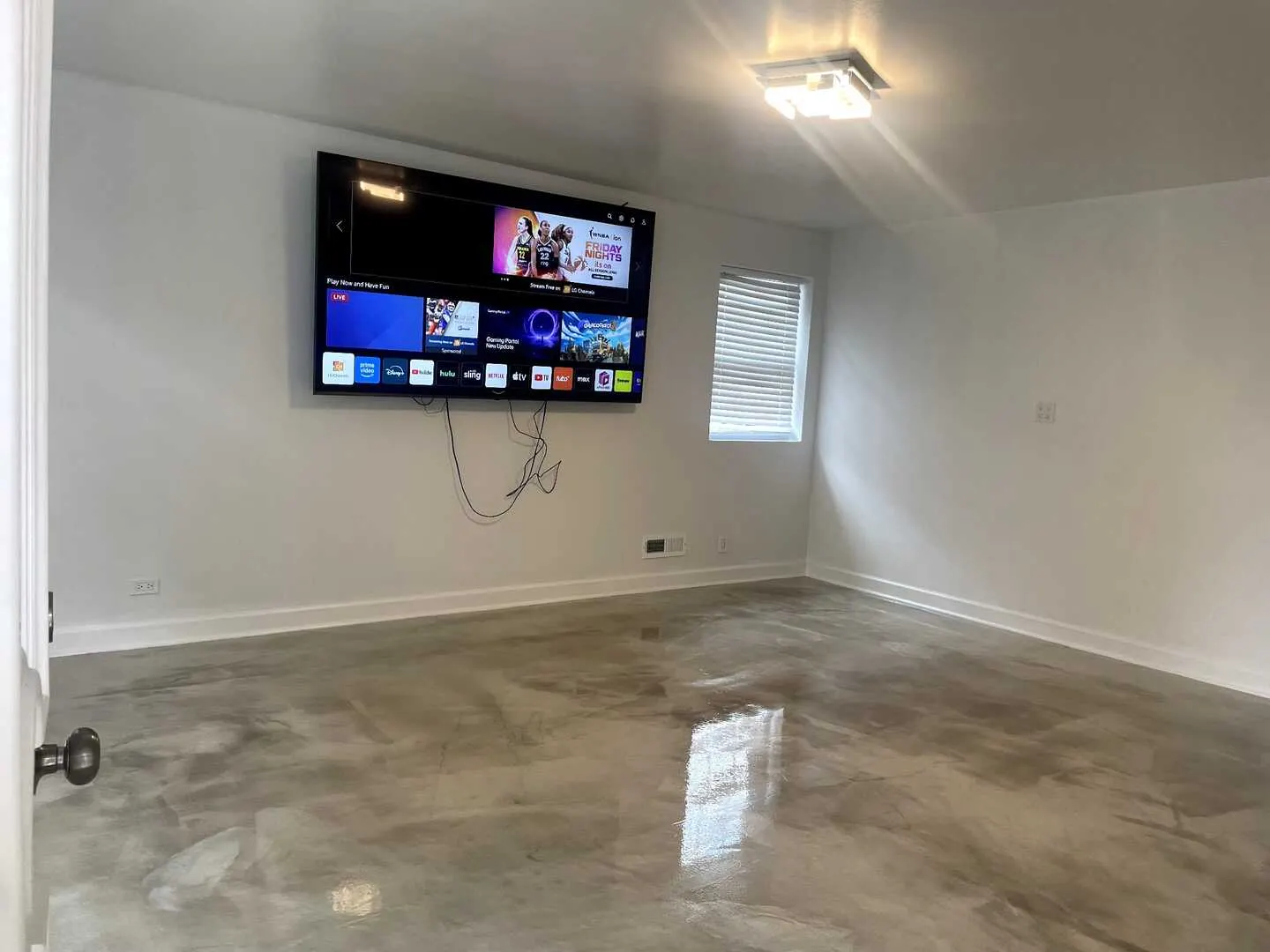 3853 W 83rd Place IL