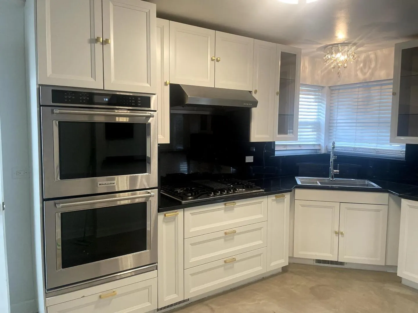 3853 W 83rd Place IL