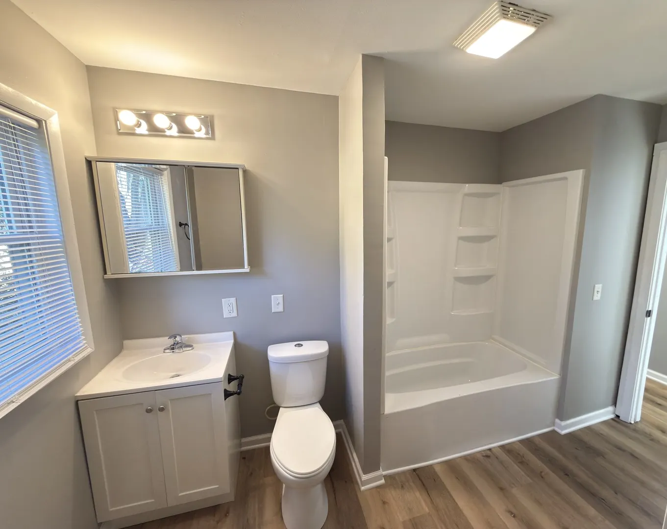 2612 W Kirby Avenue IL