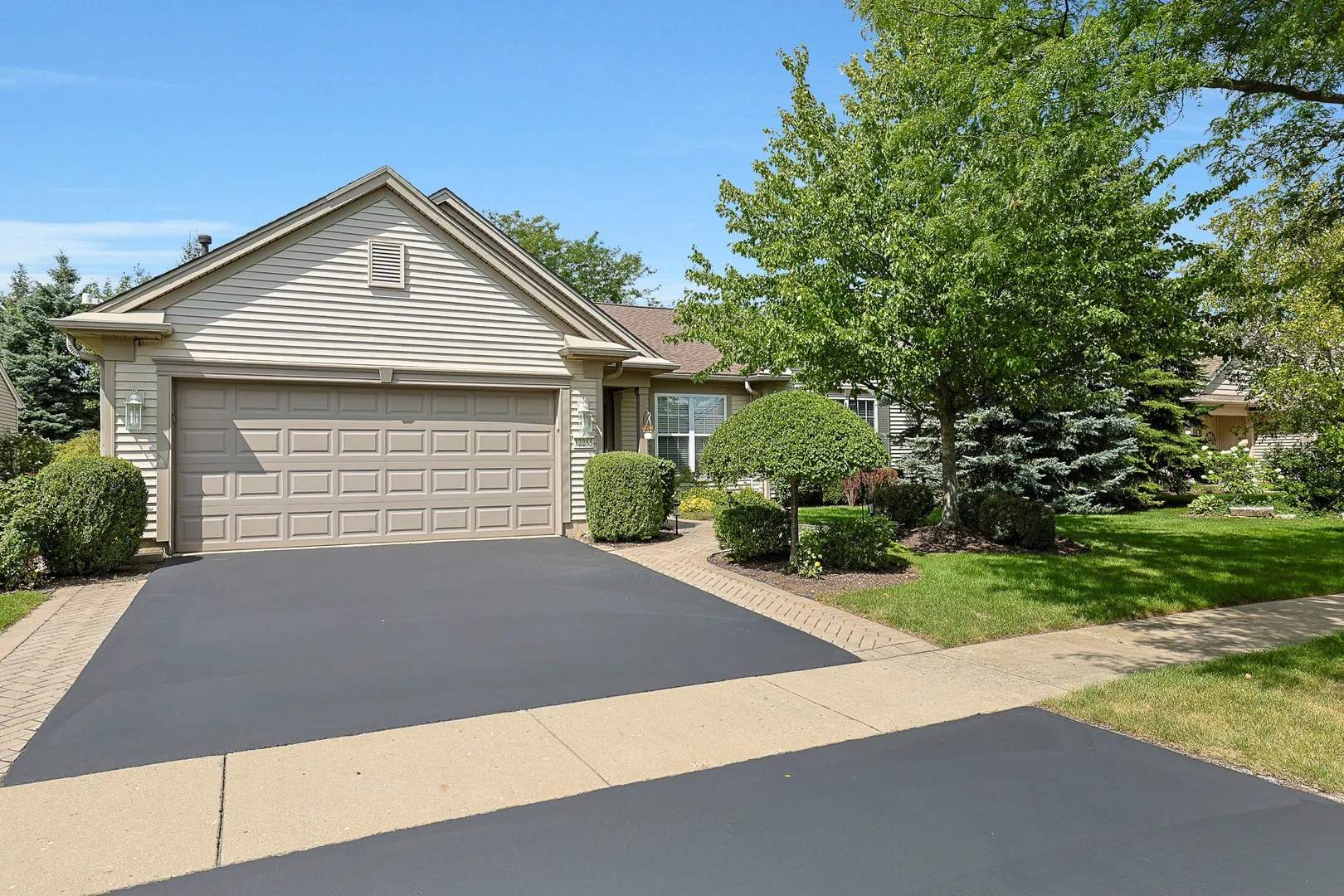 12255 Arlington Drive IL