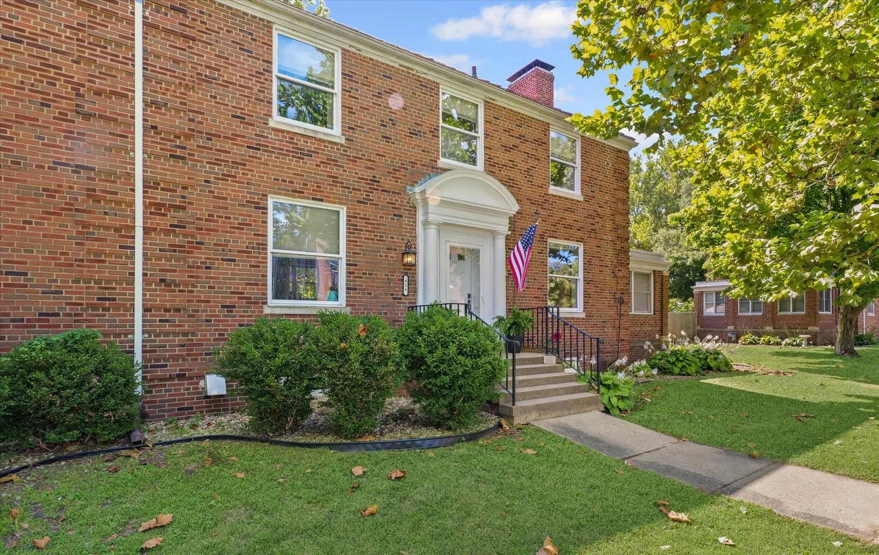 824 Arends Boulevard IL