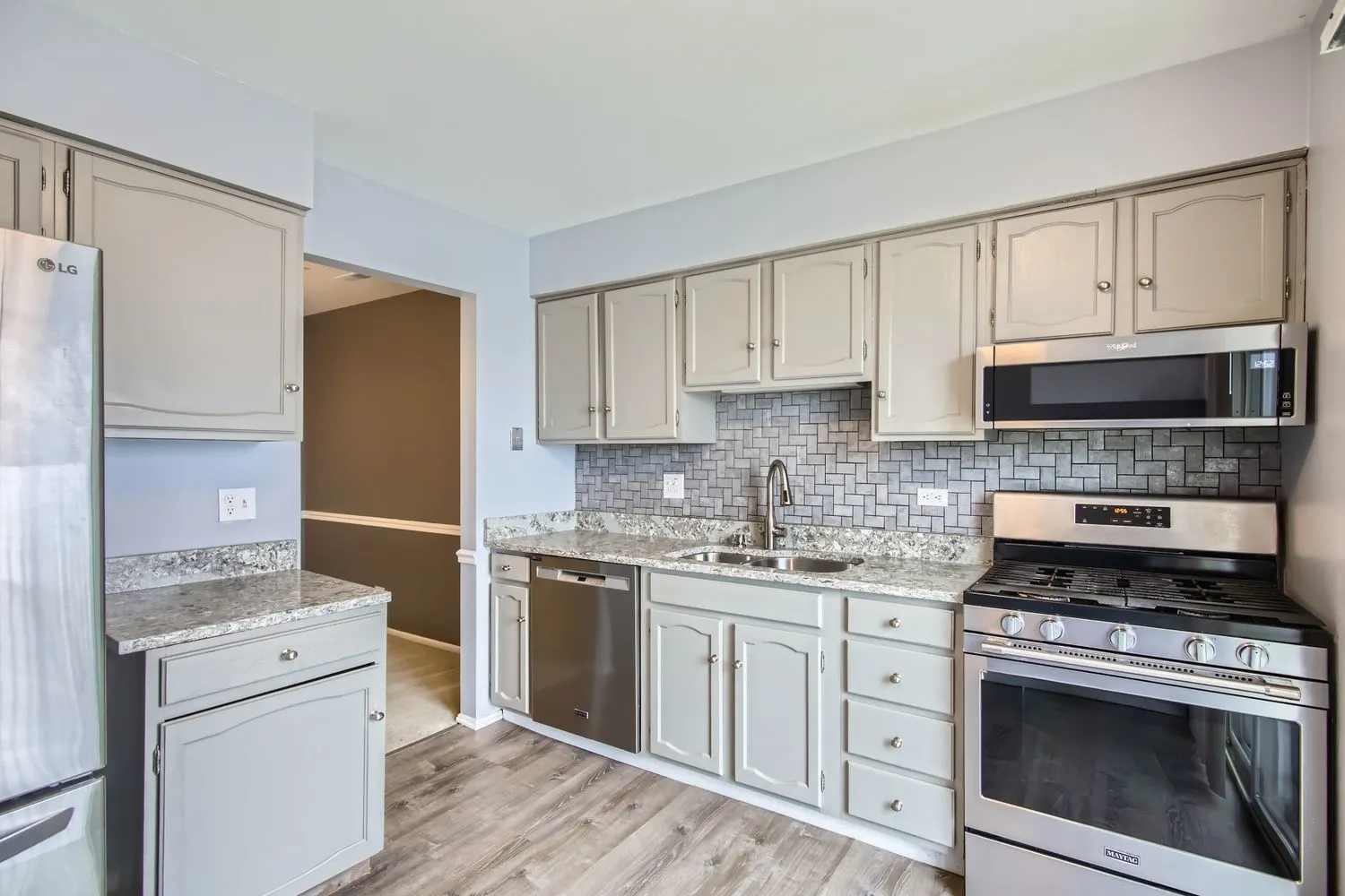 372 Springlake Lane C IL