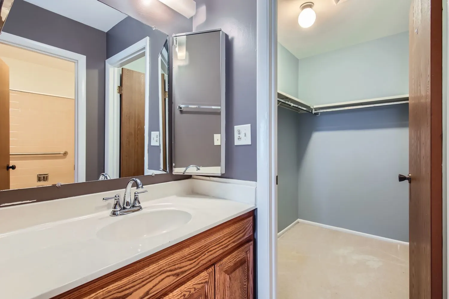 372 Springlake Lane C IL