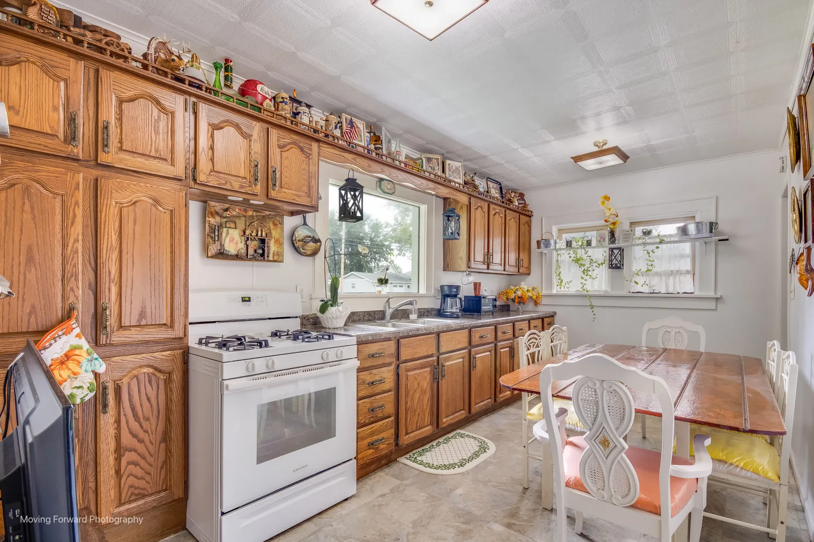 300 Beach Street IL