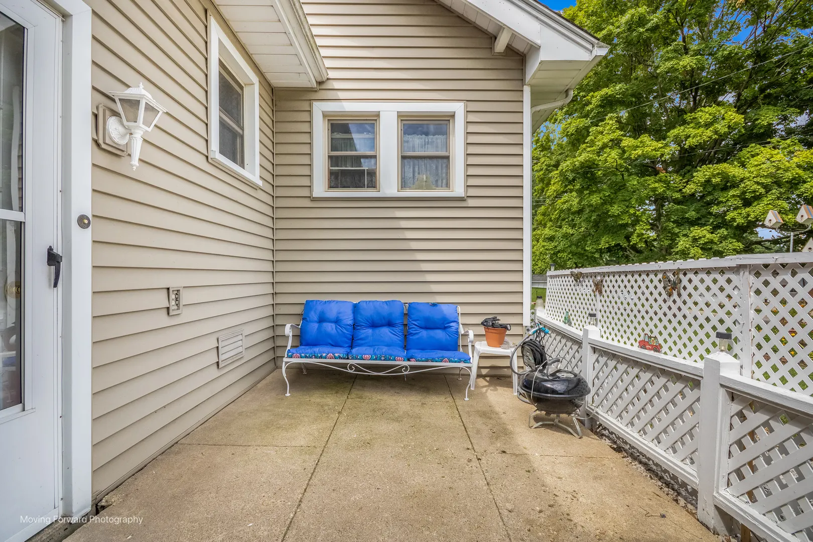 300 Beach Street IL