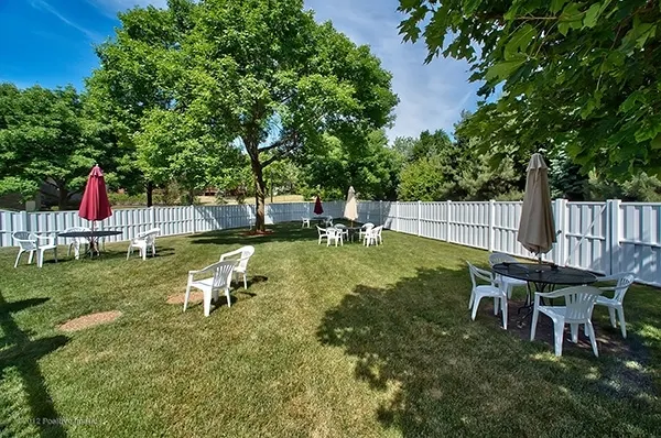 6340 AMERICANA Drive 720 IL