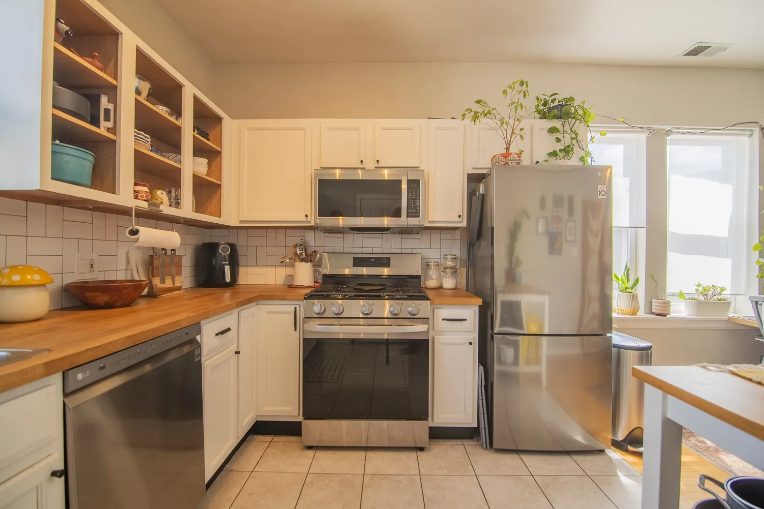 3427 W Shakespeare Avenue 2B IL