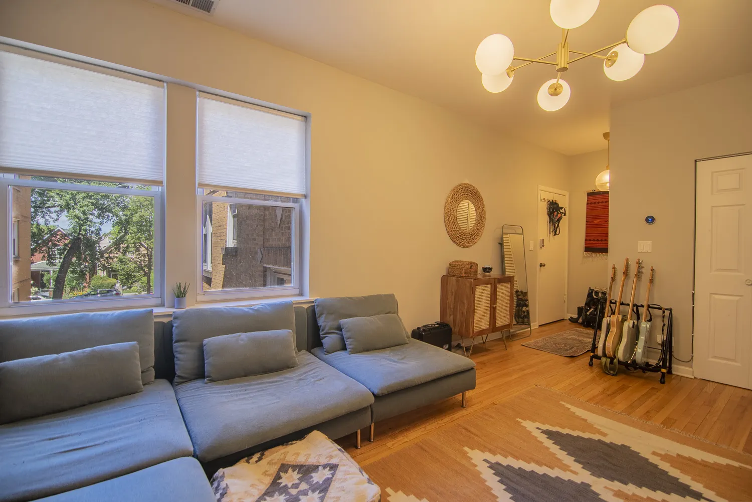 3427 W Shakespeare Avenue 2B IL