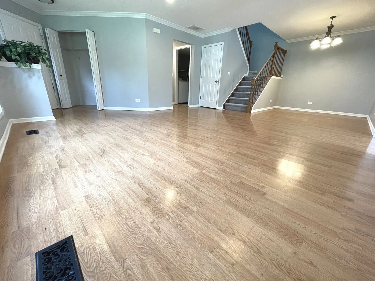 1076 Rockport Drive IL