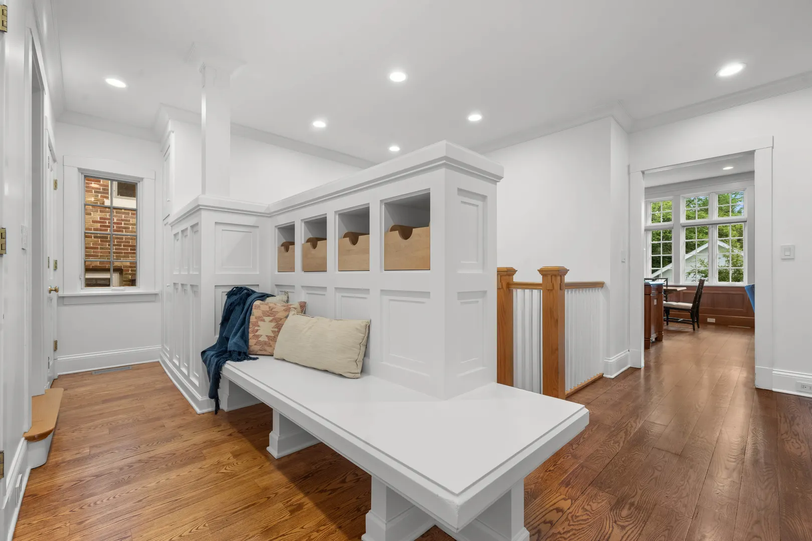 633 Elmwood Avenue IL