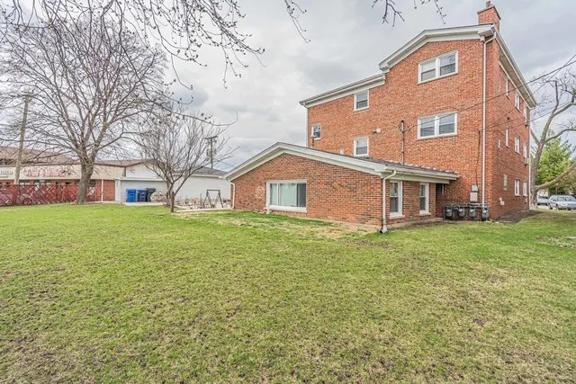 573 Dorothy Drive 2 IL