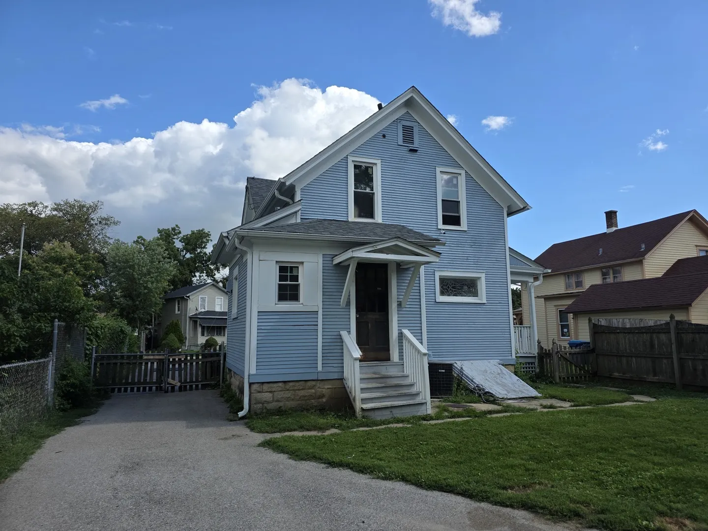 117 5th Street IL