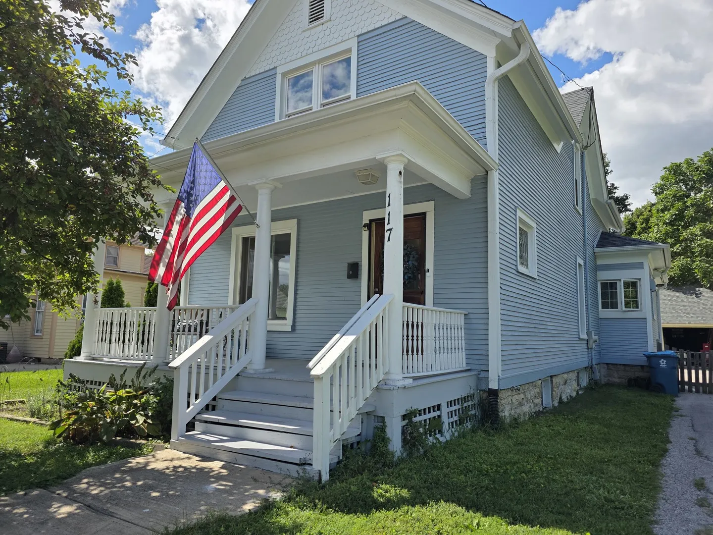 117 5th Street IL