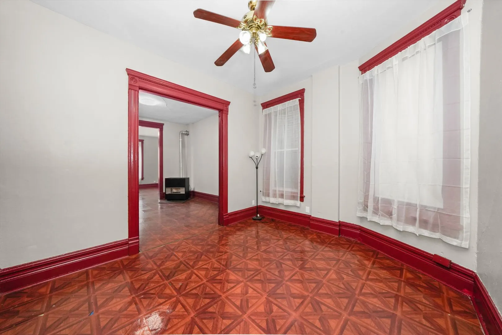 2140 W Cermak Road IL