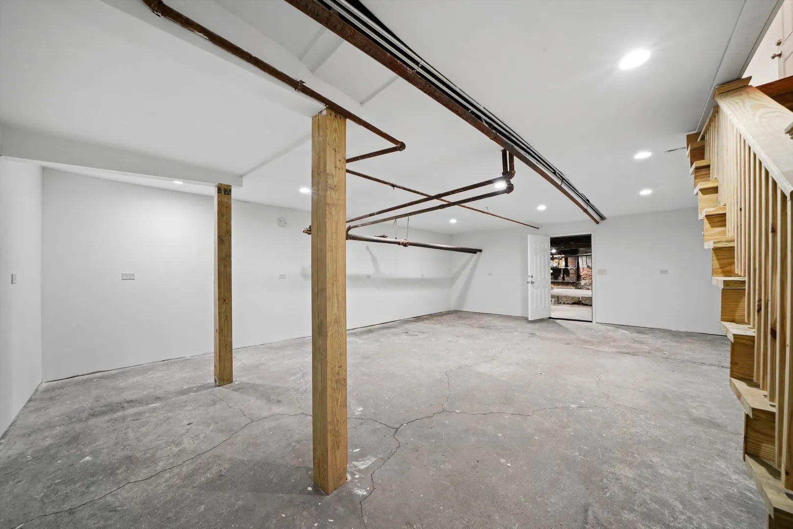 2140 W Cermak Road IL