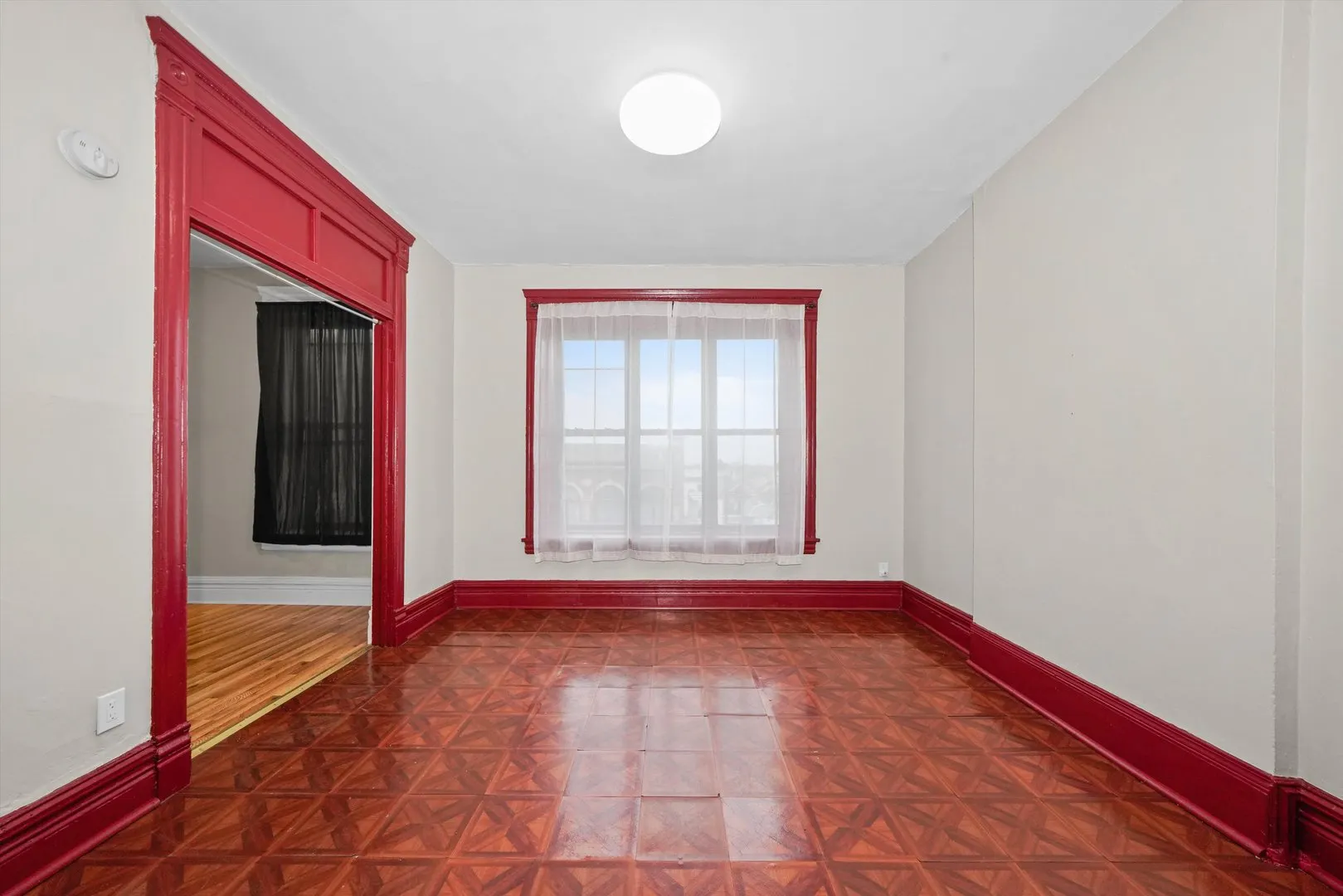 2140 W Cermak Road IL