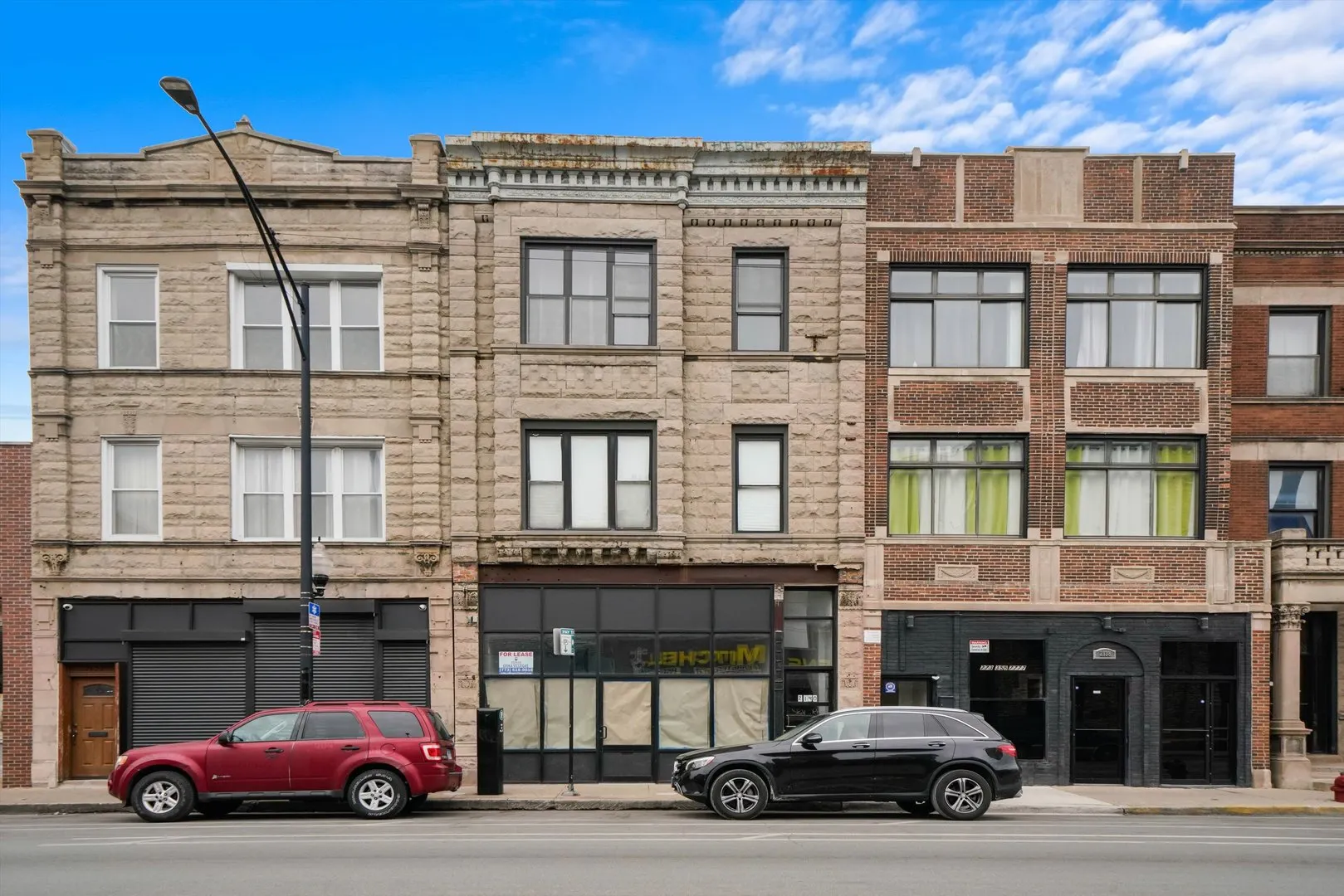 2140 W Cermak Road IL