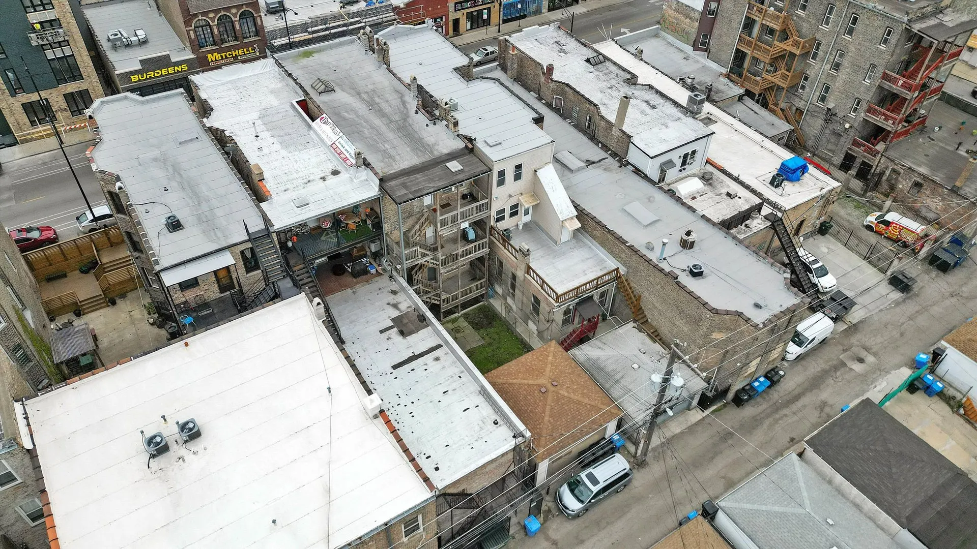 2140 W Cermak Road IL