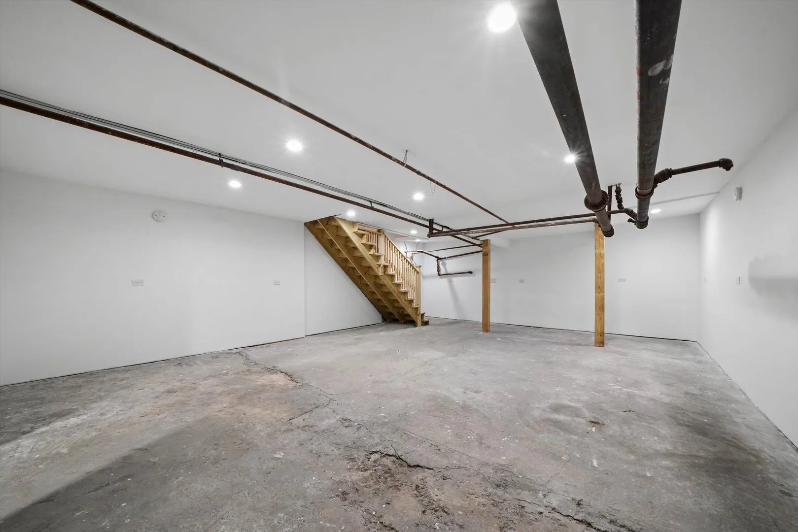 2140 W Cermak Road IL