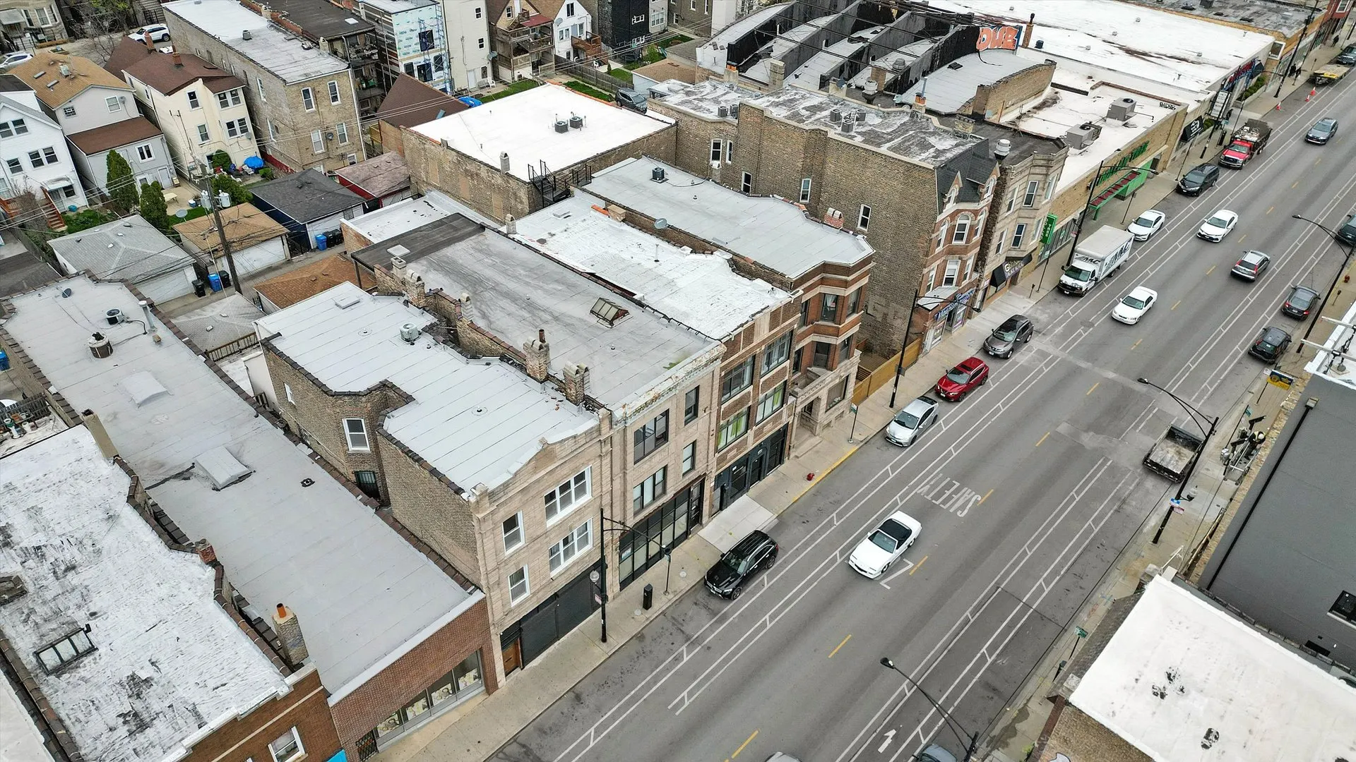 2140 W Cermak Road IL