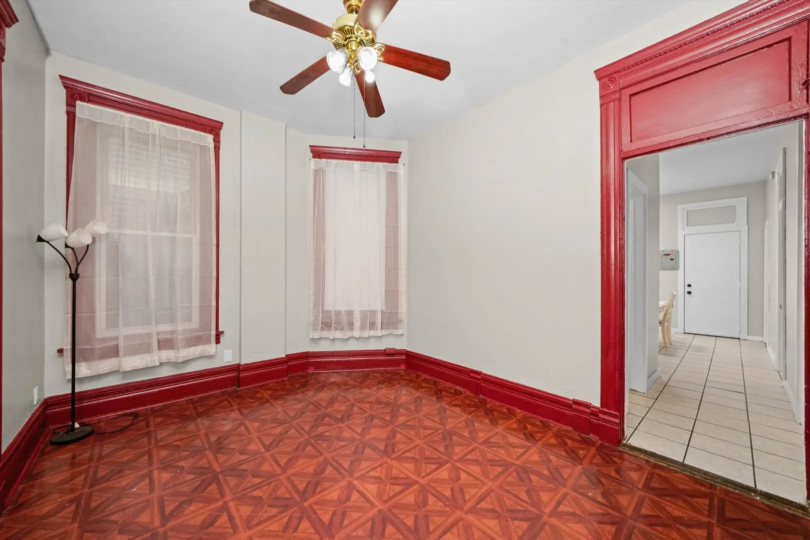 2140 W Cermak Road IL