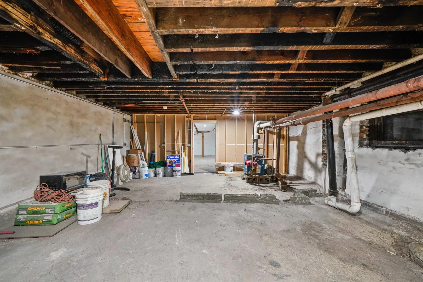 2140 W Cermak Road IL