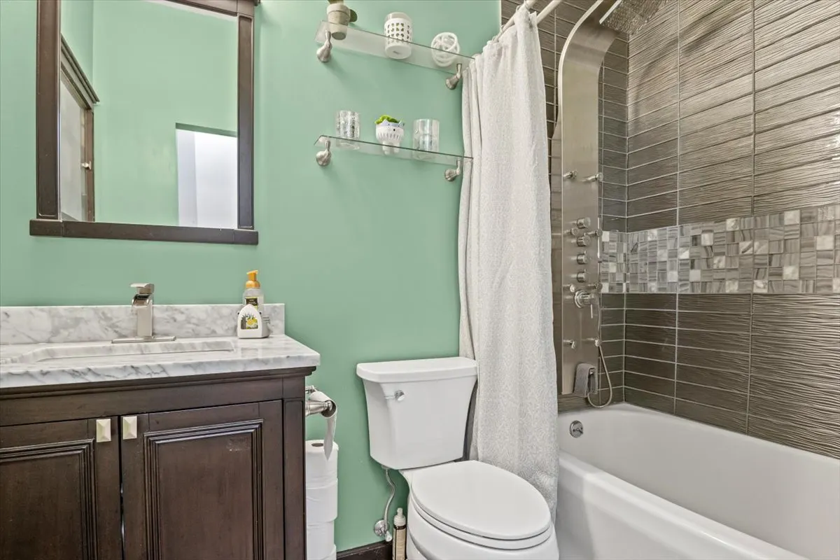2581 Oak Trails Drive IL