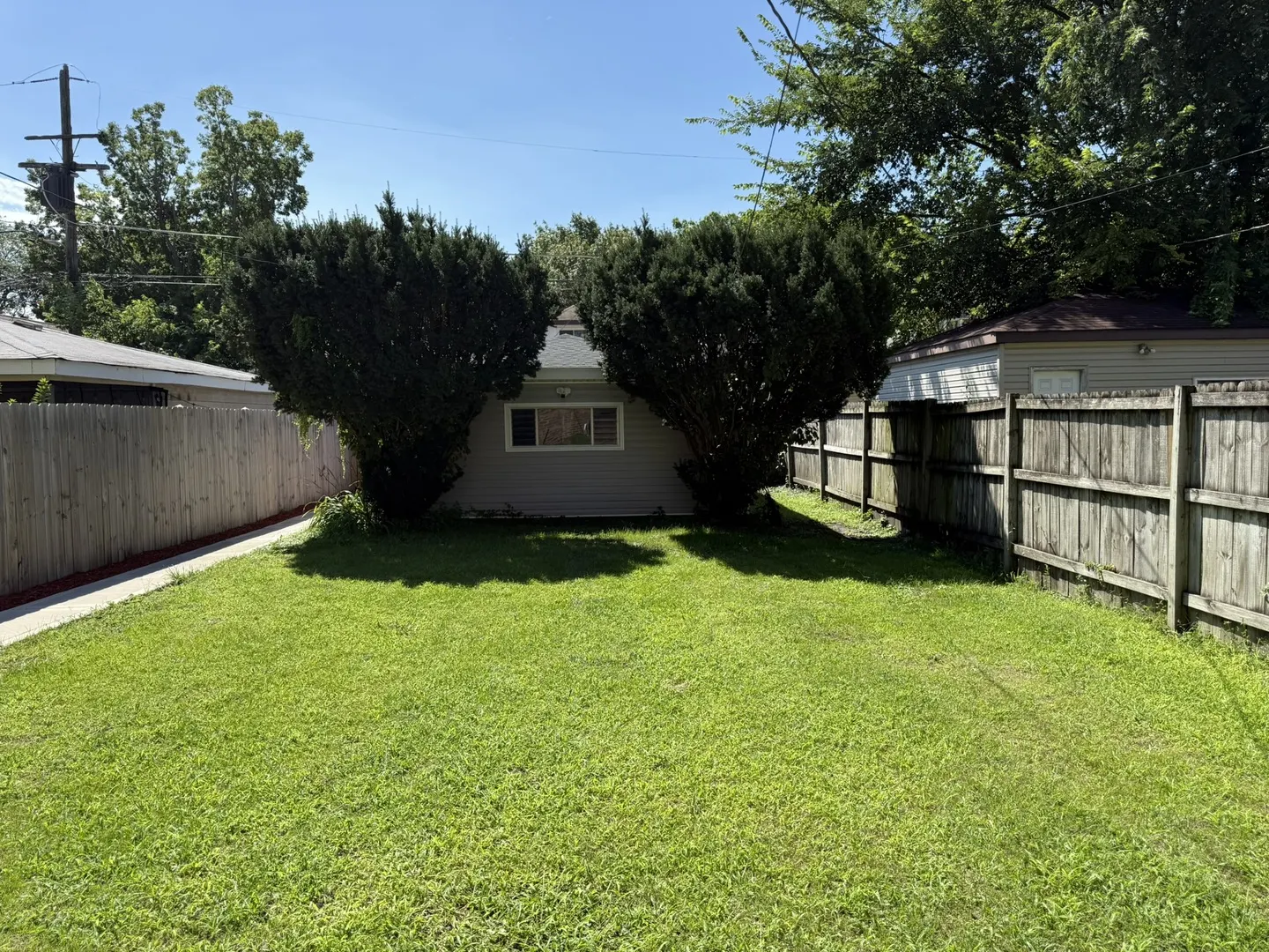 1719 E 86th Street IL