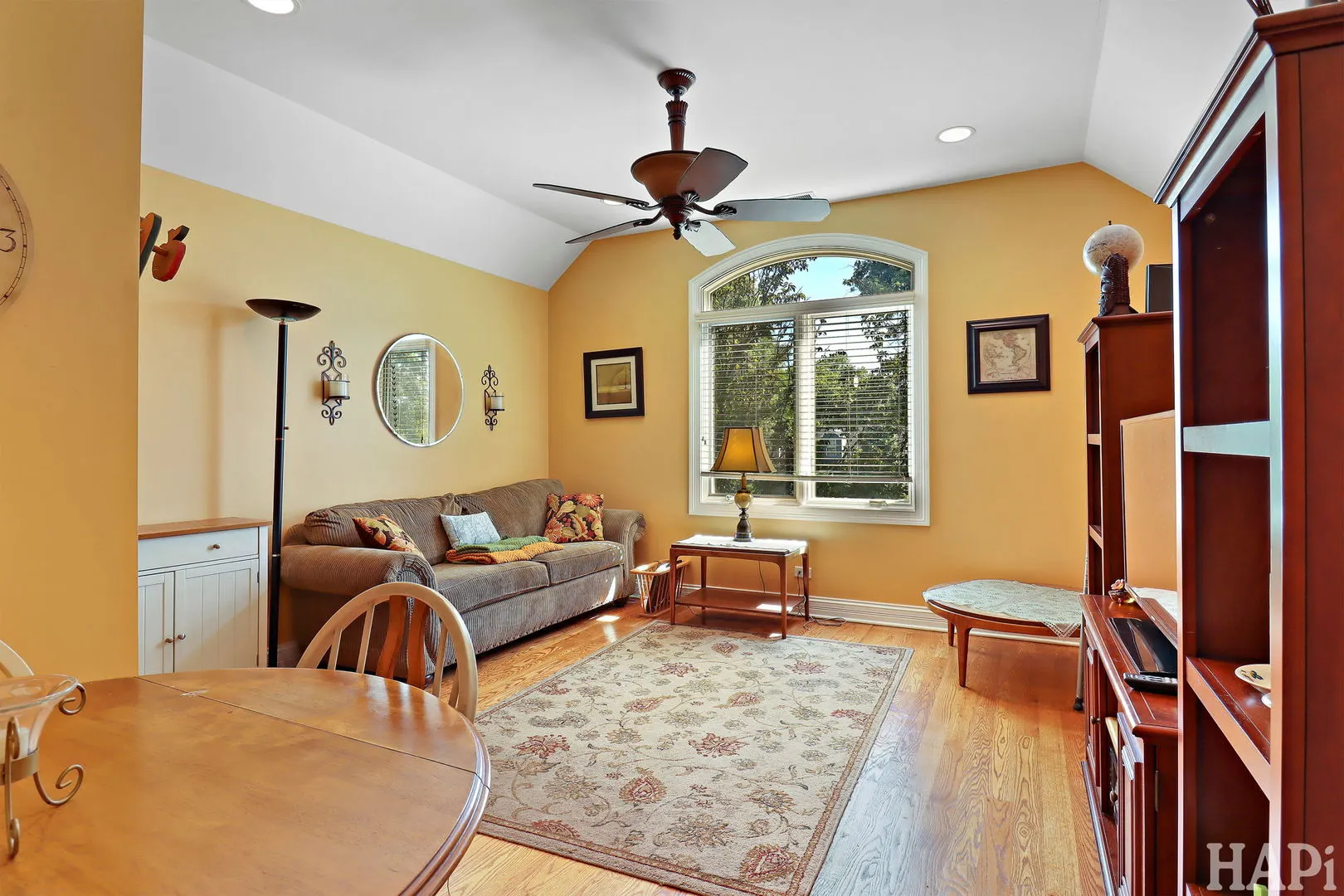 608 Glenwood Lane IL