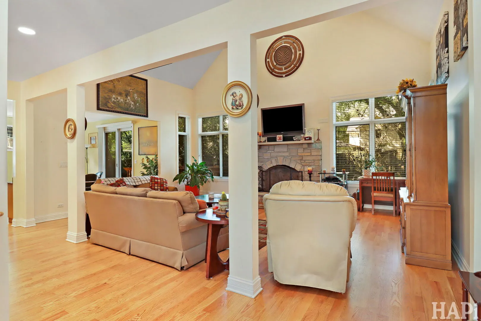 608 Glenwood Lane IL