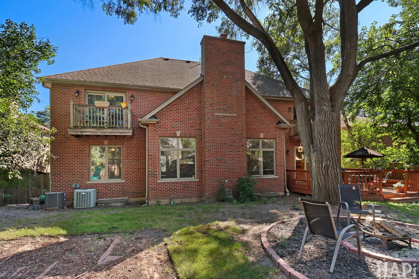 608 Glenwood Lane IL