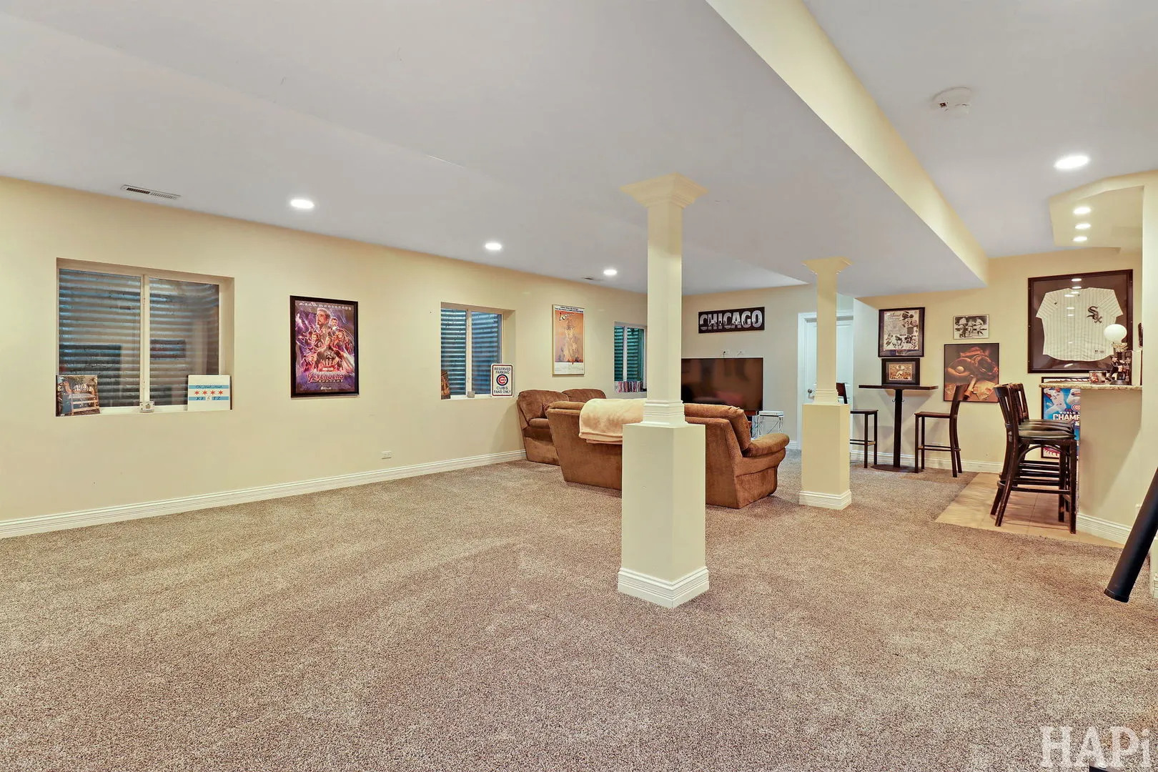 608 Glenwood Lane IL