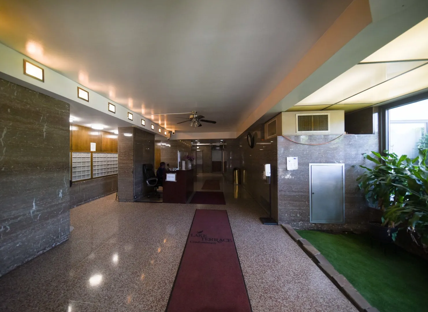 7337 S South Shore Drive 708 IL