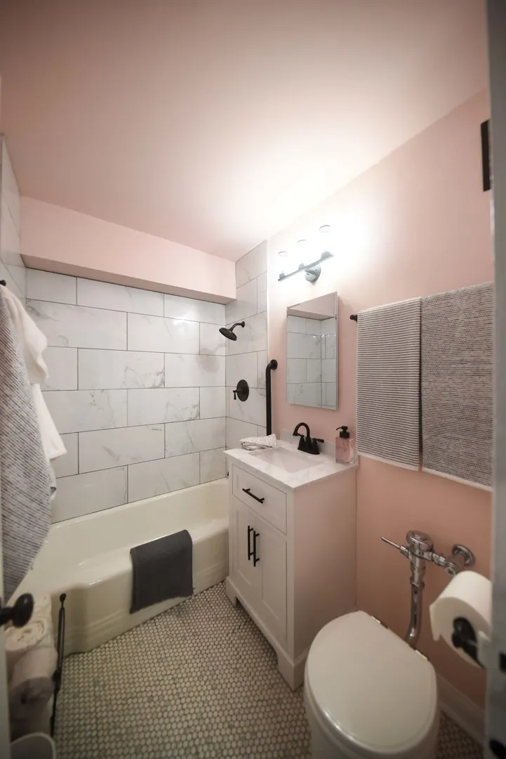7337 S South Shore Drive 708 IL