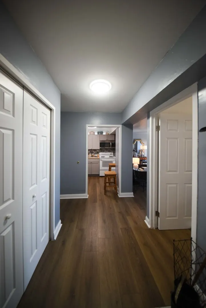7337 S South Shore Drive 708 IL