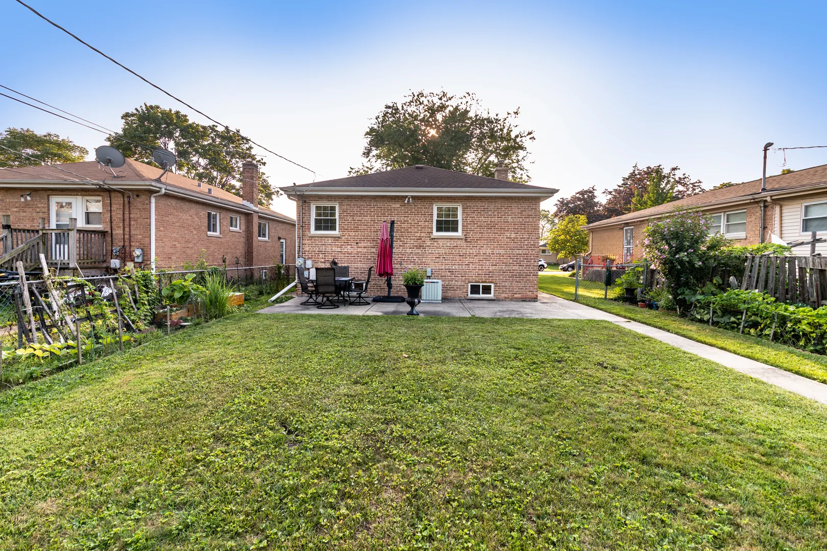 8449 Christiana Avenue IL